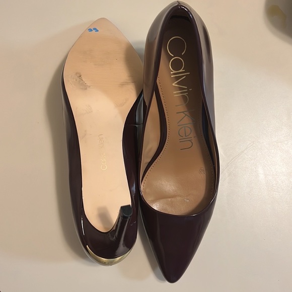 Calvin Klein brown heel - Picture 2 of 3